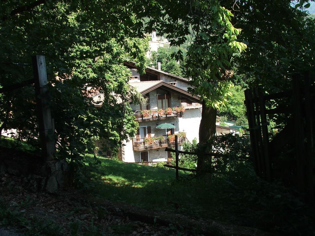 Antica Casa Ortensia Riva del Garda Exterior photo