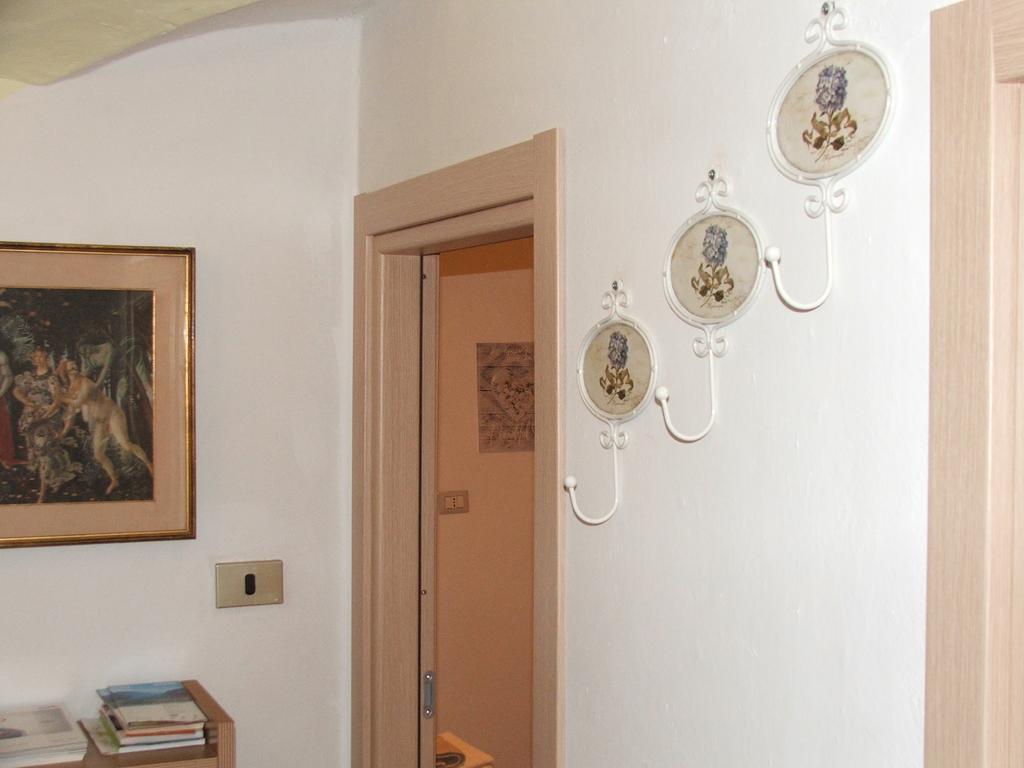 Antica Casa Ortensia Riva del Garda Exterior photo