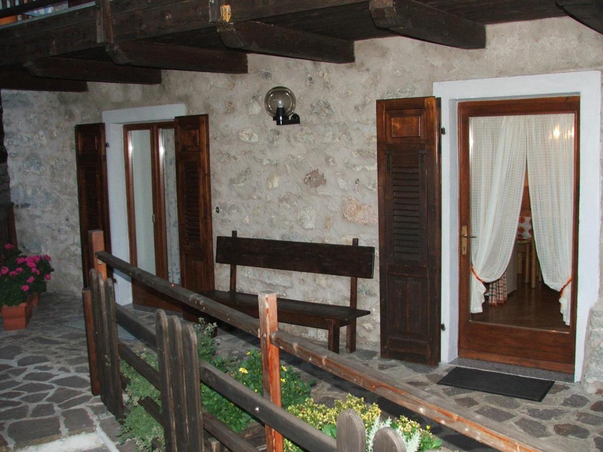 Antica Casa Ortensia Riva del Garda Room photo