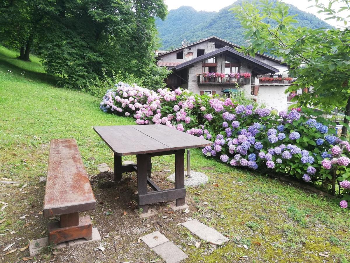 Antica Casa Ortensia Riva del Garda Exterior photo